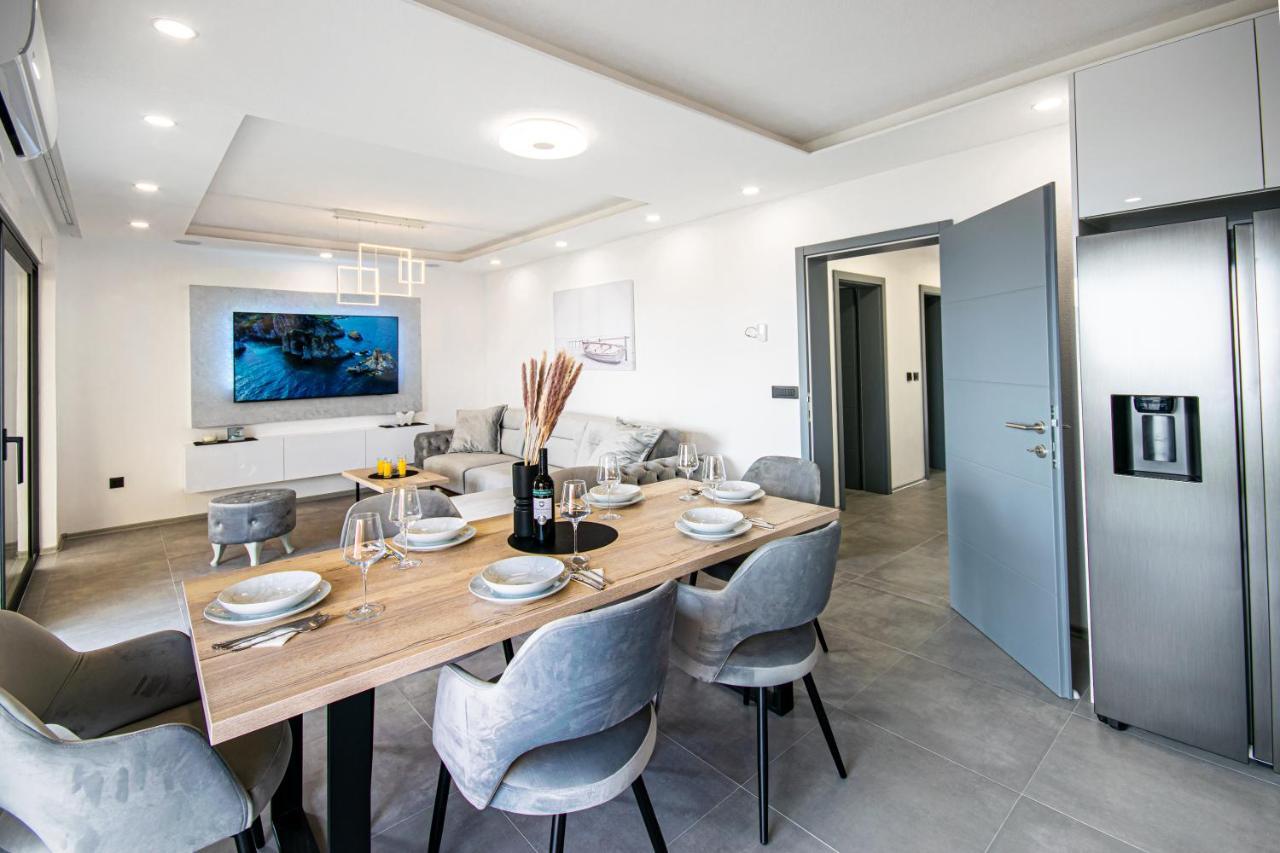 Luxury Sol Makarska